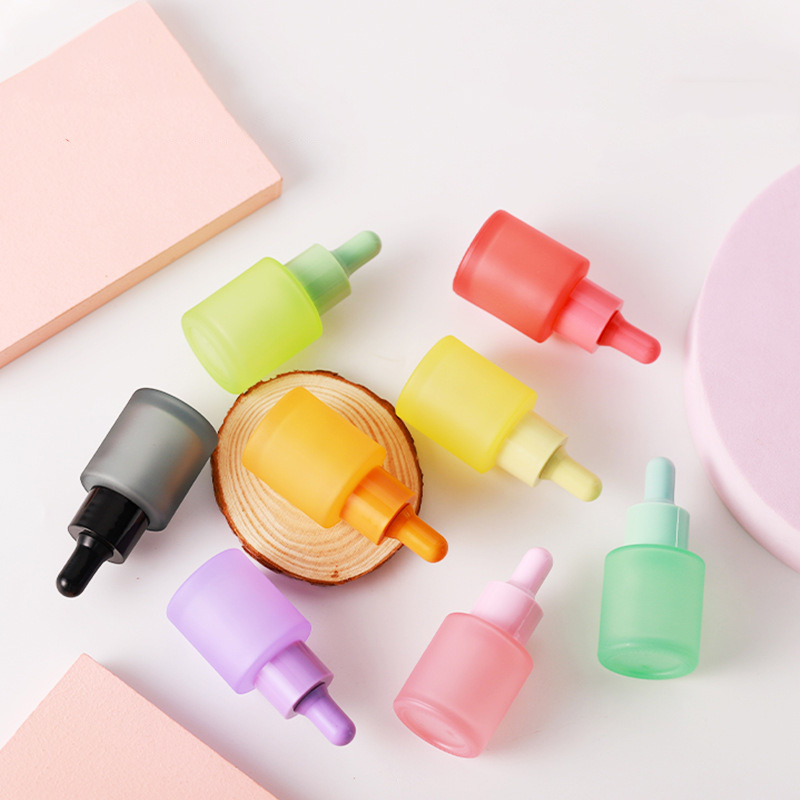 Industrial Cosmetic Elegant 30ml 50ml 1oz 2oz Green Empty Oil Serum Dropper Bottles with Box Customize Unique Cone Shape