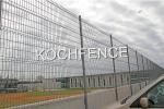 PVC Coated Outdoor Wire Fence , Low Carbon Steel Wire Welded Garden Fence