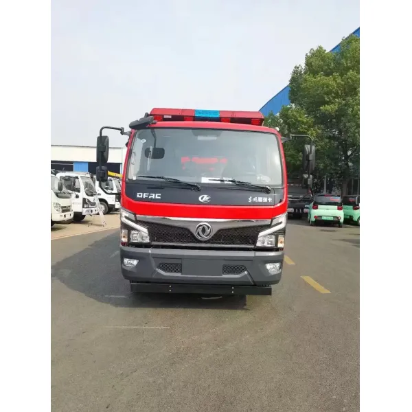 Dongfeng 3500 Liters Water Firefighting Truck For Fire Suppression And Rescue Tasks