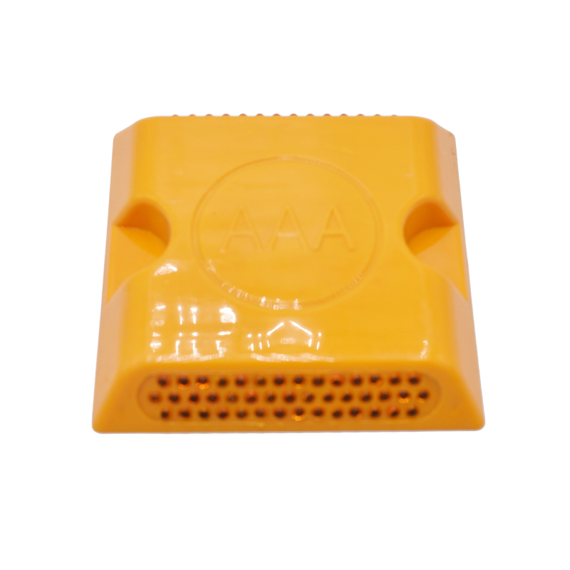 High Reflective Plastic Road Stud Red Cat Eye Road Reflector for Road Safety Measures