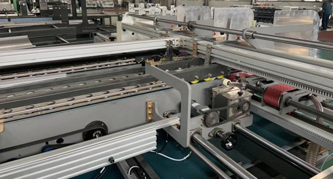 14KW Carton Box Folder Gluer Machine Double Pieces 1300x1300mm