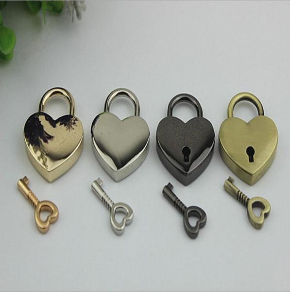 Bag heart-shaped shape light gold hardware decorative wedding padlock luggage