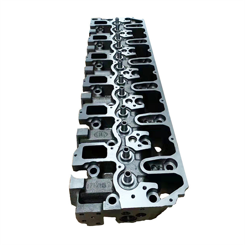 Diesel Engine D7D Cylinder Head 20489008 For Volvo Excavator EC240B EC290B