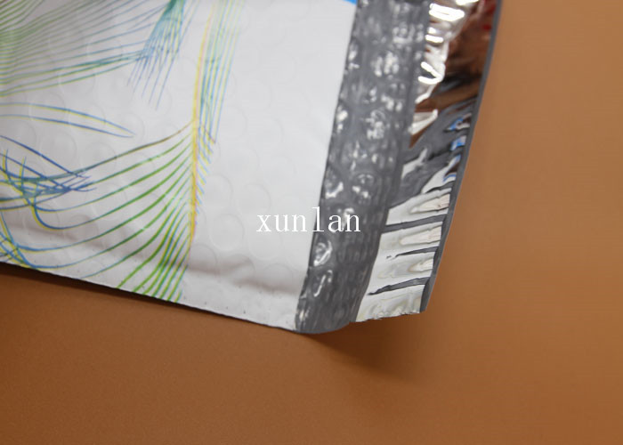 Multifunctional No Fading Polythene Bubble Mail Bag With 2 Sealing Sides