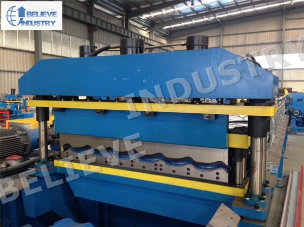 7.5KW Metal Roof Roll Forming Machine , Carbon / Galvanized Steel Cold Roll