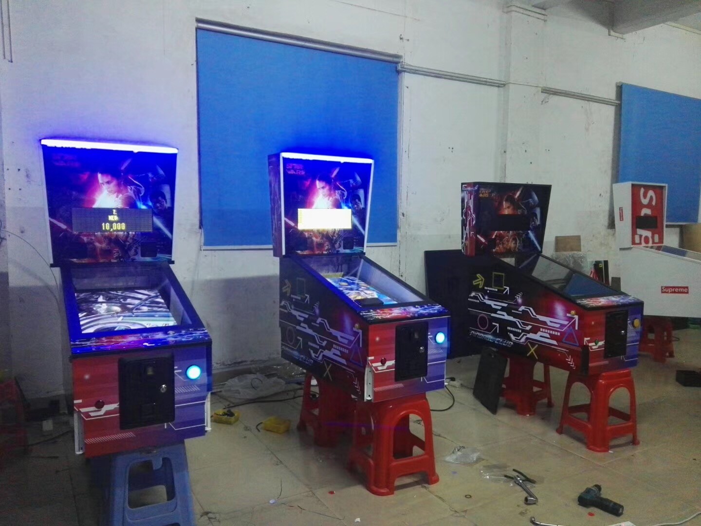 Club Coin Operated Star Wars Pinball Machine 66 Different Games With LCD Screen