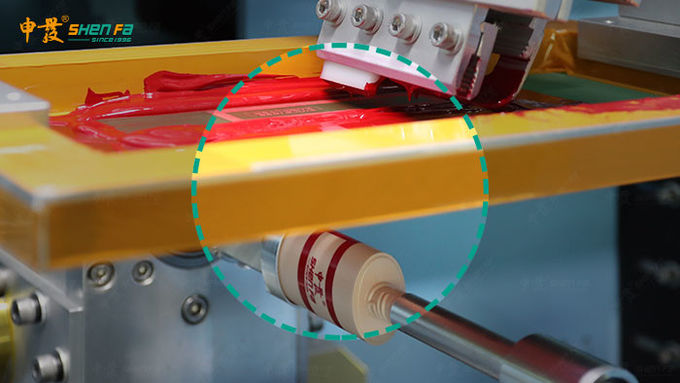 Oval Bottle Square Lipstick Servo Automatic Screen Printing Machine