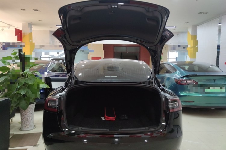 Chinese City Use Second Hand 4 Wheels High Speed Electric Cars Used