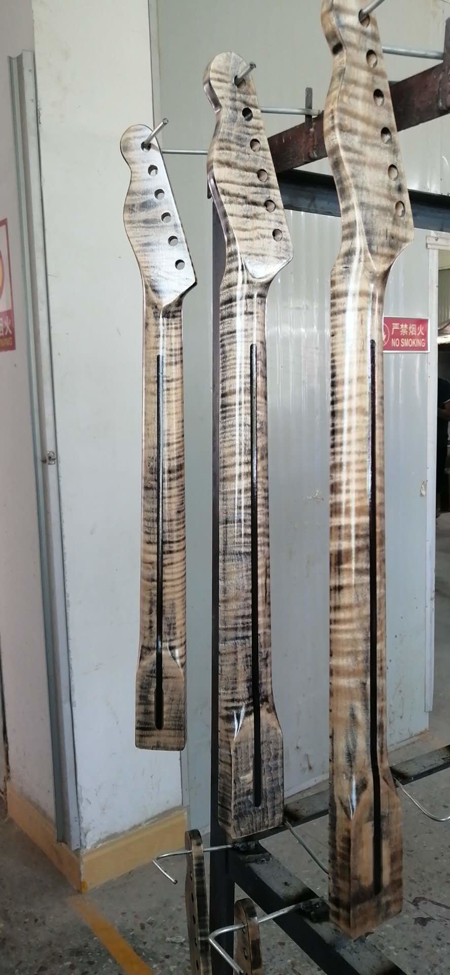 Custom Grand Paddle Guitar Headstock Unfinished Roasted Maple ST Guitar Neck Electric Acoustic Guitar Accept Kinds OEM