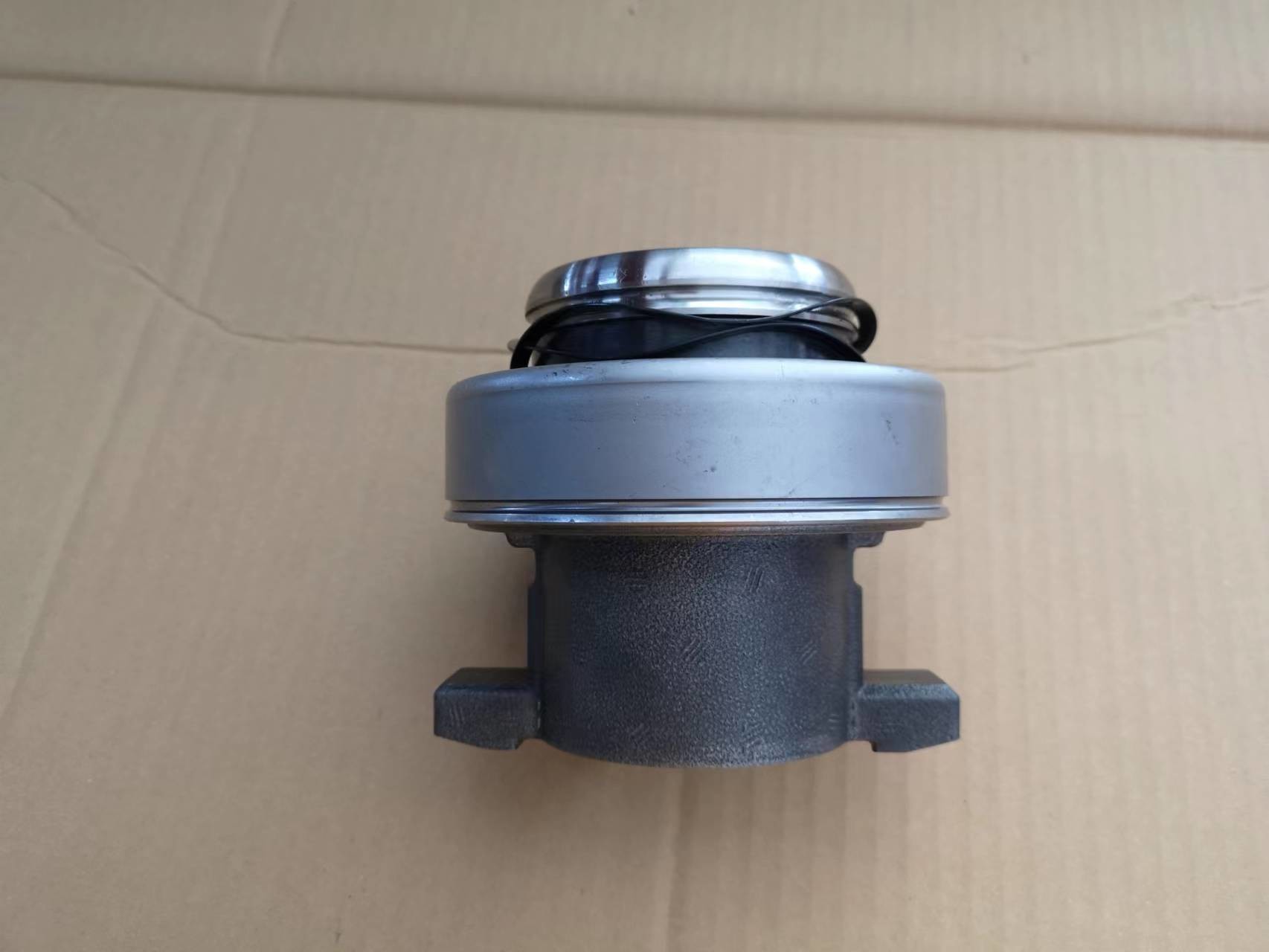 MJX16P Clutch Release Bearing Seat 1313100280 For EXR EXZ Trailers Truck 16 Speed Transmission
