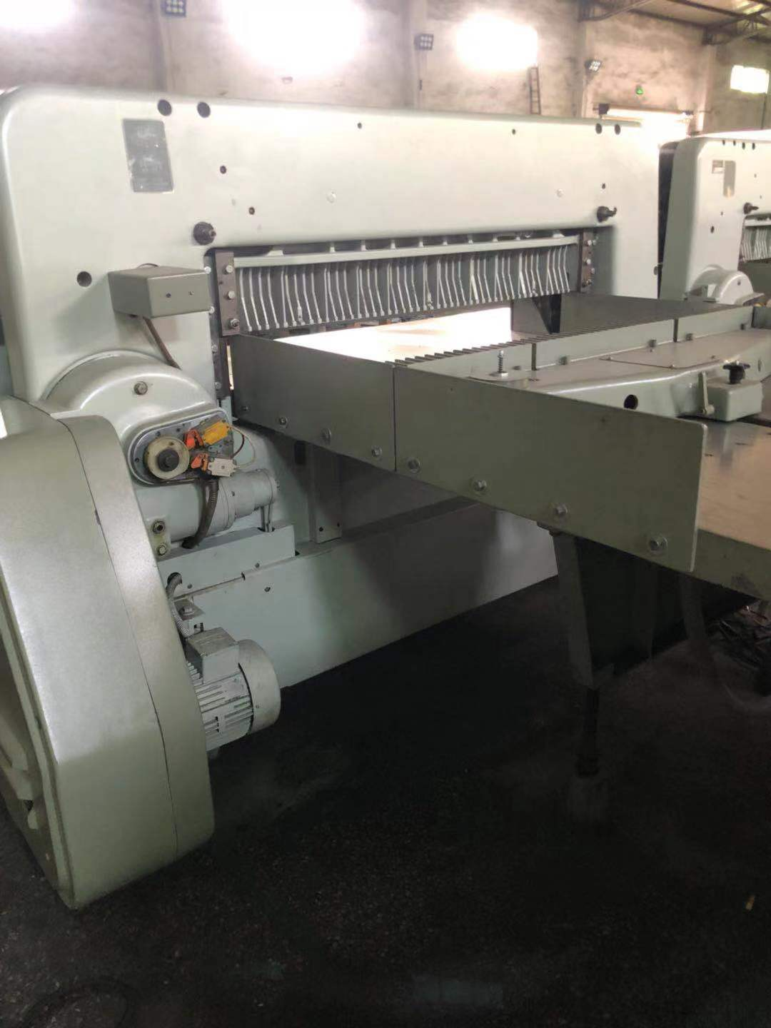 4000 KG Paper Cutting Machine for Post Press Processing Equipment Polar Cutter 1150 115
