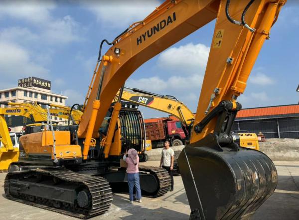 Original Brand Used Hyundai 305 Hydraulic Excavator 30 Ton Heavy Equipment
