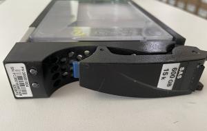 Wholesale 005049116 3.5 Inch Ssd Hard Drive EMC VMAX 10K 600GB 10K 4G from china suppliers