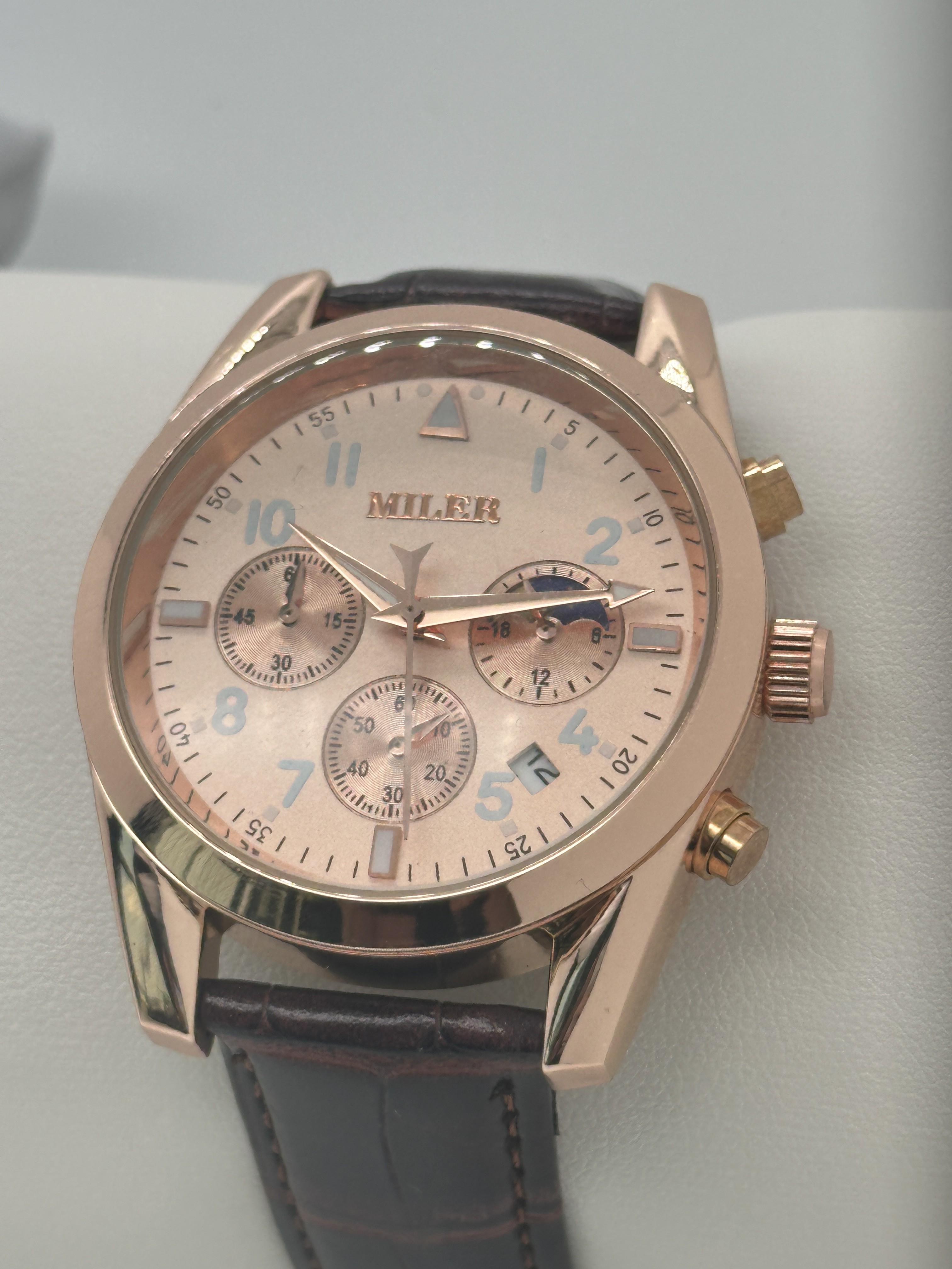 OEM Stock High Quality Waterproof Watches with Stainless Steel Top Brand Luxury Sports Chronograph Quartz Watch