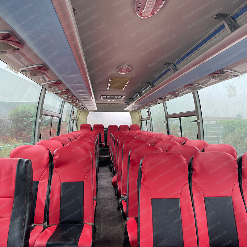 4 6L Engine Capacity Used Bus 57 Seats Front Engine Buses with Seats