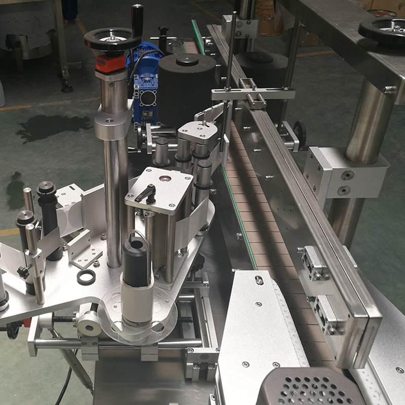 Fully Automatic Self-Adhesive Labeling Machine for Irregular Bottles in Daily Chemicals