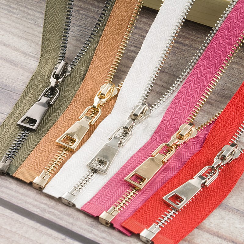 Matt Nickel Gunmetal Antique Silver Metal Zippers Flexible For Black Jacket