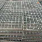 Industrial Strength Steel Gratings: Perfect for Heavy-Duty Applications
