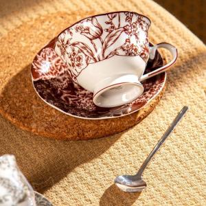 Wholesale Food Grade Porcelain Taza Red Floral Cups And Saucers Set For Luxury Afternoon Tea from china suppliers