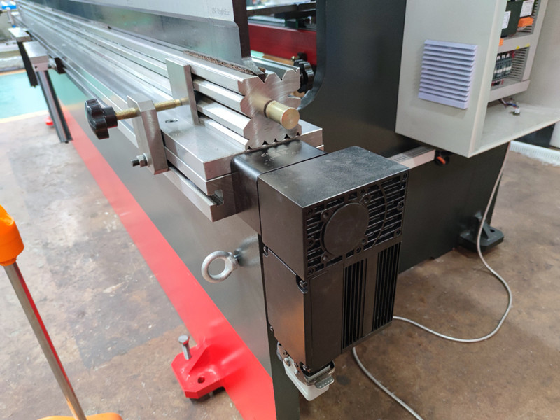 High Speed Hydraulic Press Brakes 100t 4000mm TP10S Controller