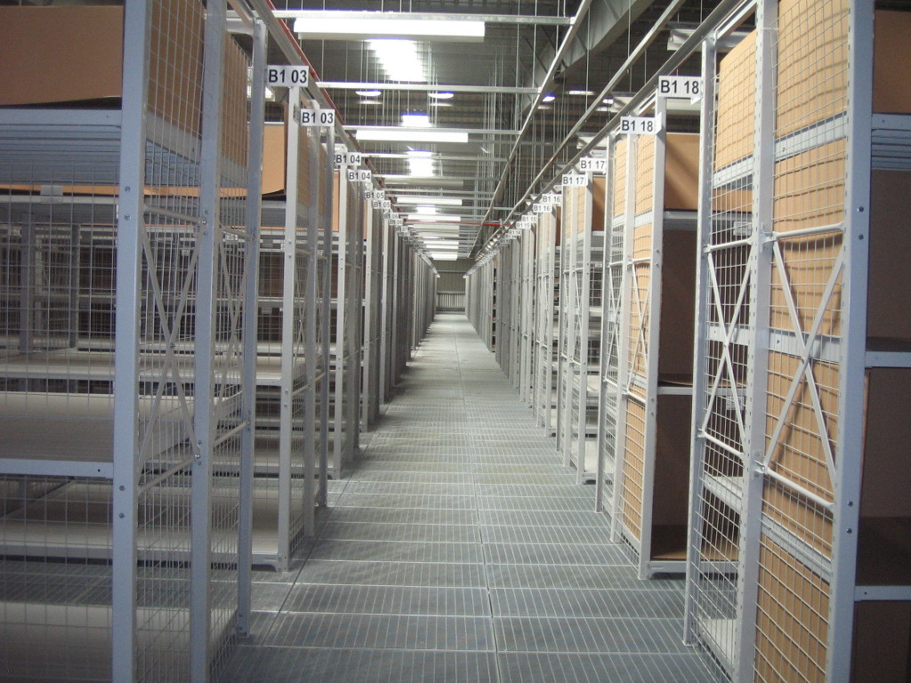 Industrial Warehouse Multi Tier Mezzanine Rack / Metal Storage Shelves
