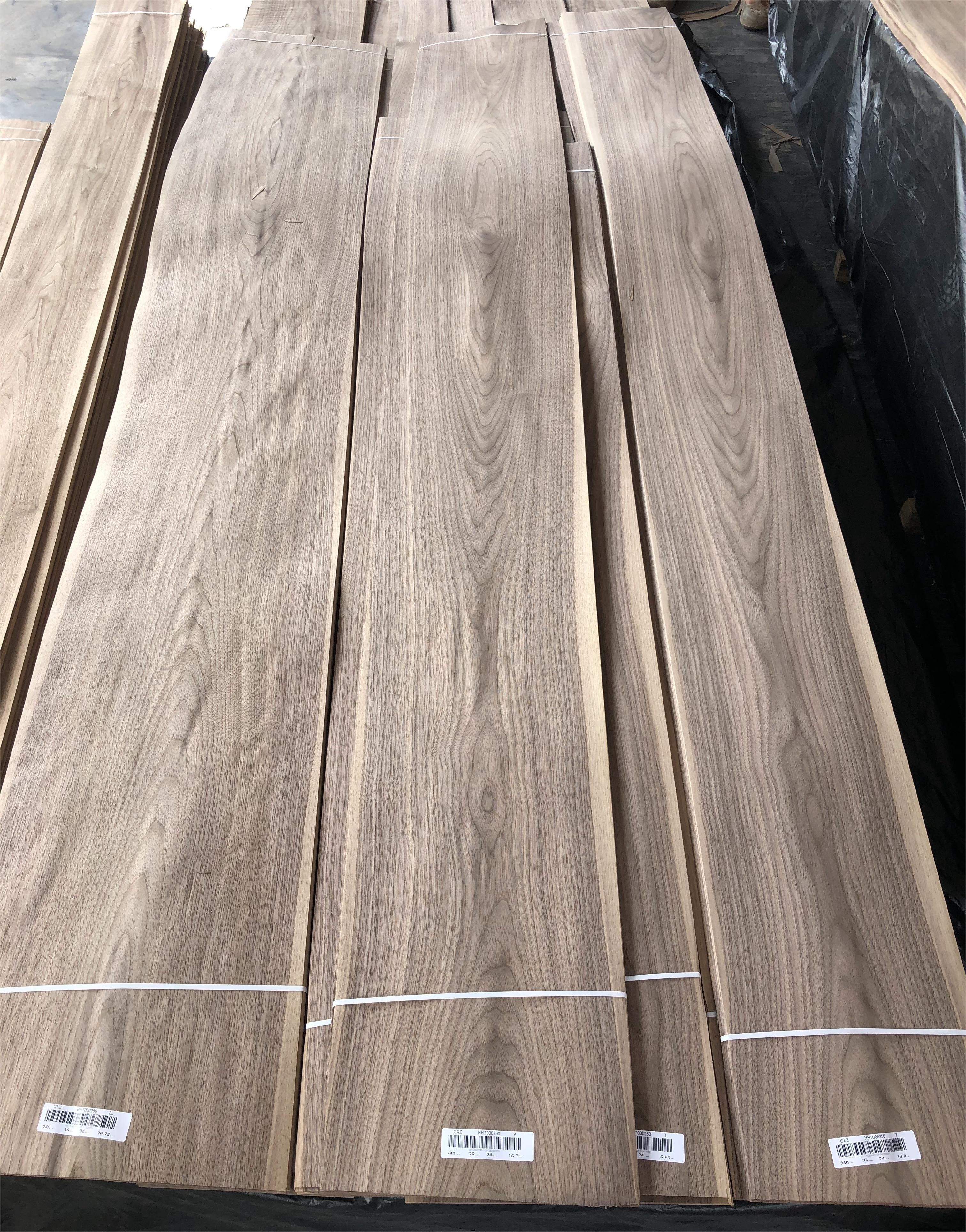 Factory Price Natural Black Walnut Veneer 0.5mm 1mm American Walnut Veneer Natural Sliced Wood Veneer