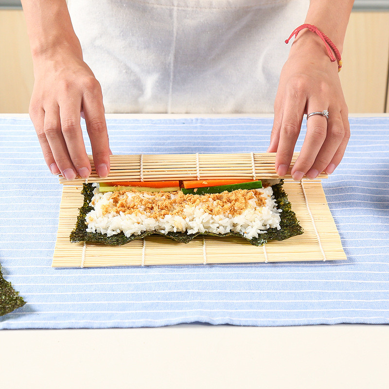 27x27cm Bamboo Sushi Rolling Mat Sushi Making Kit For Beginners Customized