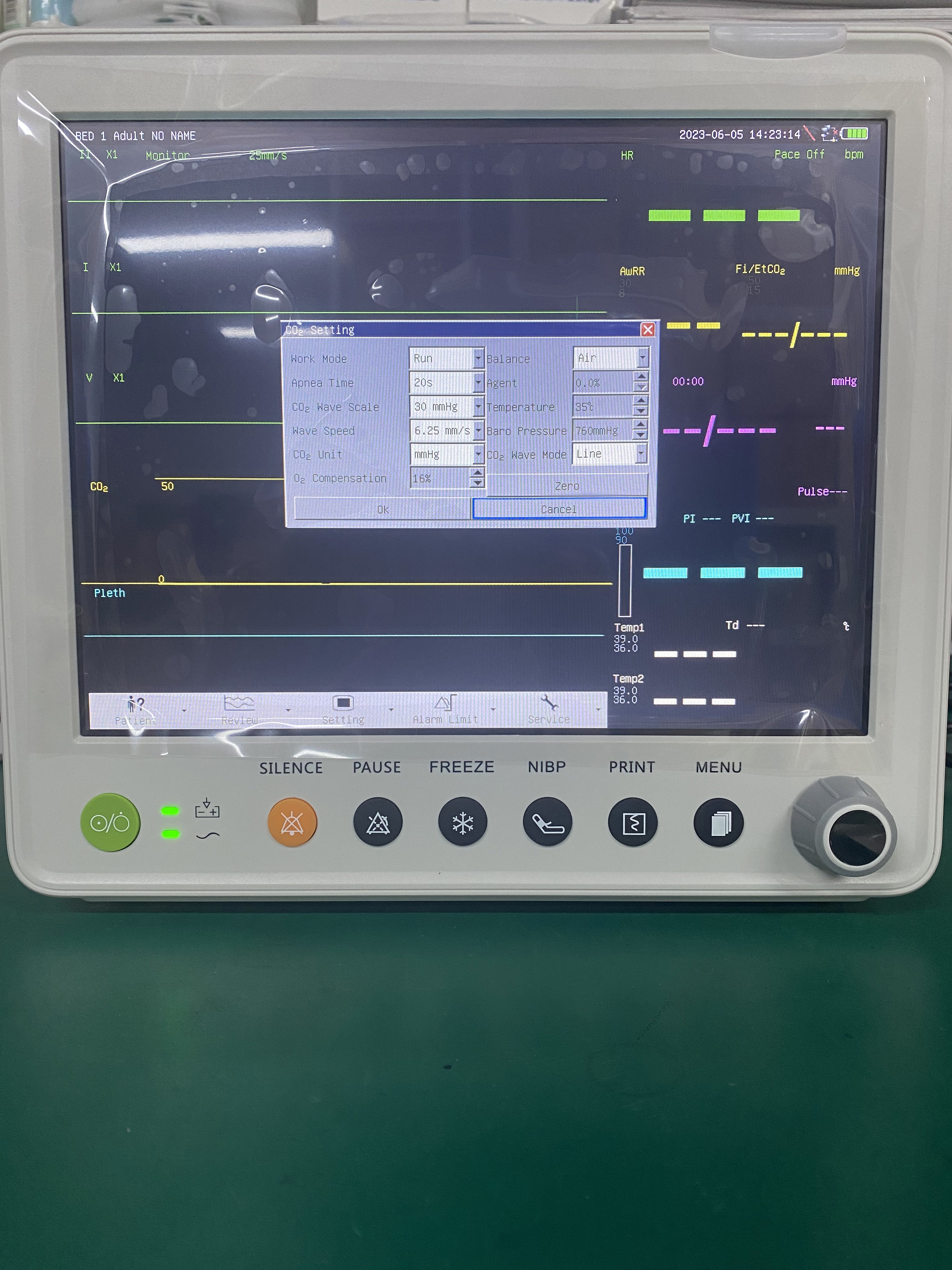Hospital Equipment Medical 12.1 Inch Patient Monitor With CO2 Multiparameters