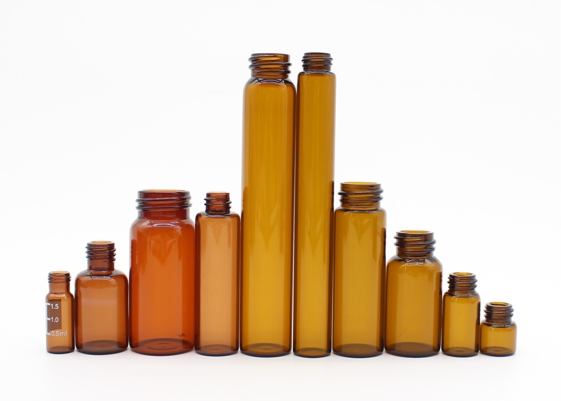 Various Specifications of Brown Thread Mouth Borosilicate Glass Bottle
