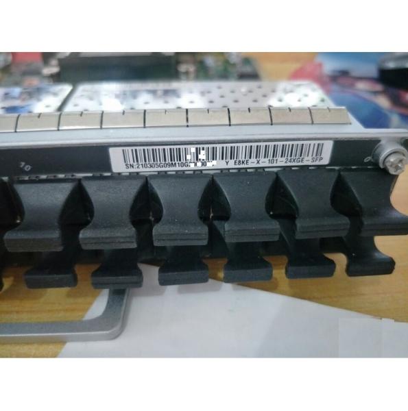 E8KE-X-101-1X100GE-CFP 100G LPUI-101 Eudomen8000E E8KE-X-101-24XGE-SFP FW-1X100G