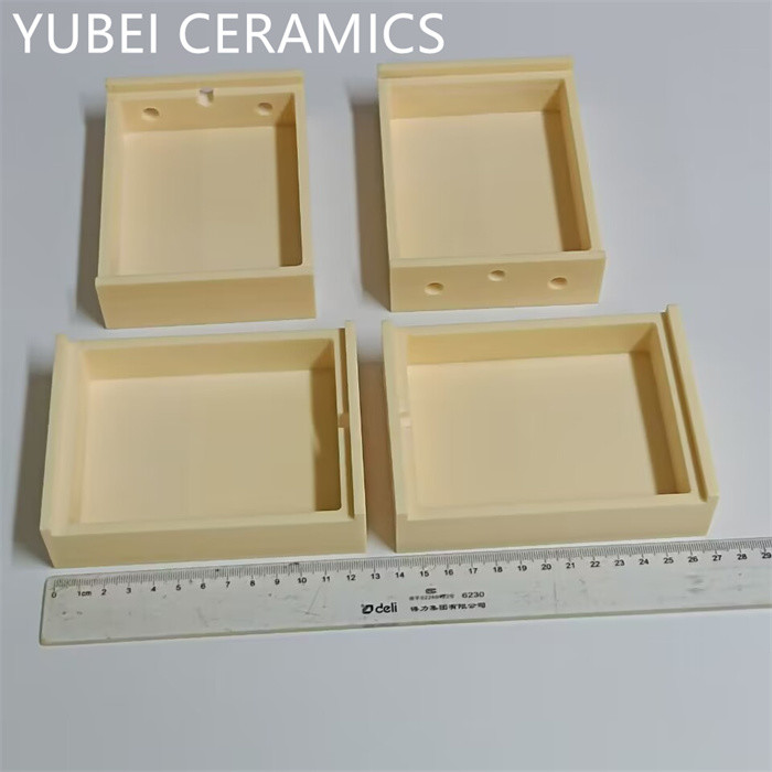 High Temperature 1600℃ Refractory Ceramic Crucibles Corrosion Resistant