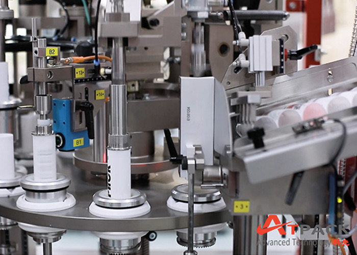 Aluminum Packaging Tube Packing Machine , Tube Filling Sealing Machine Stable