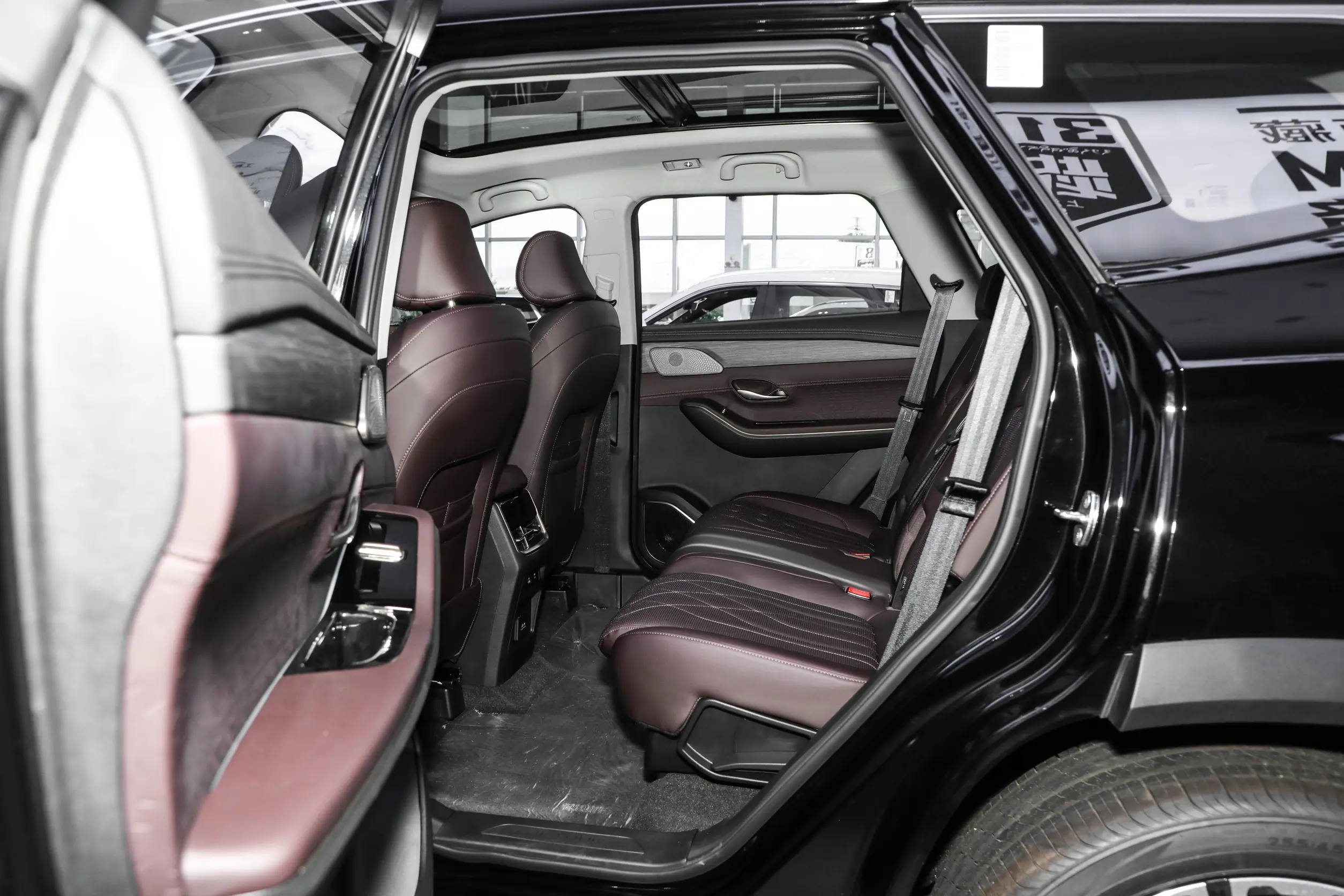 2024 Jetour X90 Pro 2.0TD DCT Edition 5/7-Seater SUV Euro VI High Energy Electric Front Window and R20 Tire Size