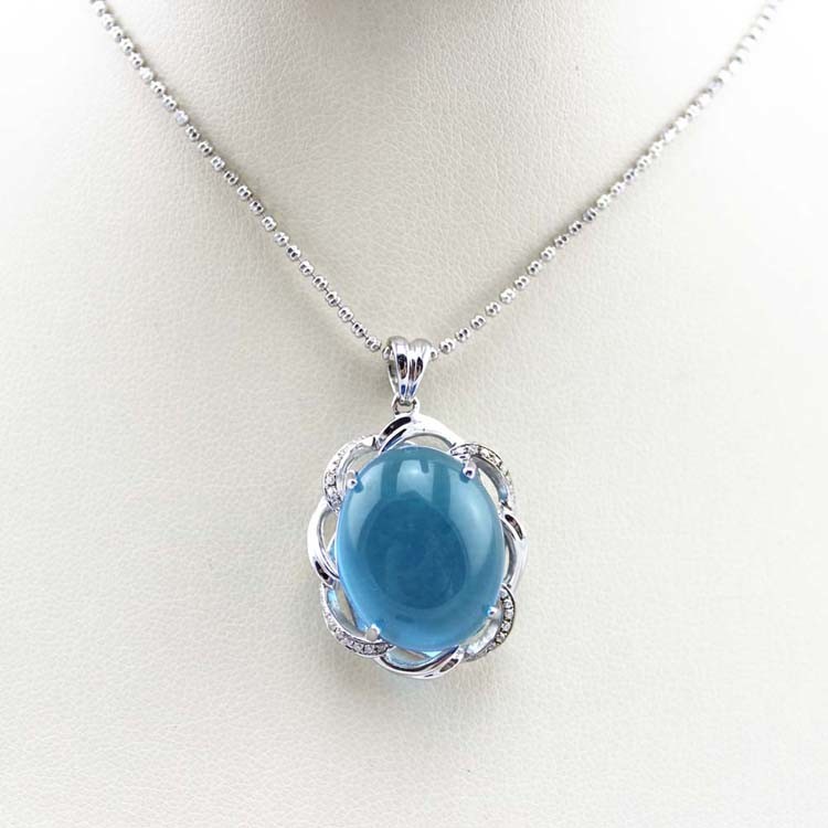 Women Fashion Jewelry Oval Dome Blue Topaz Cubic Zircon 925 Silver Pendant Necklace (P42)