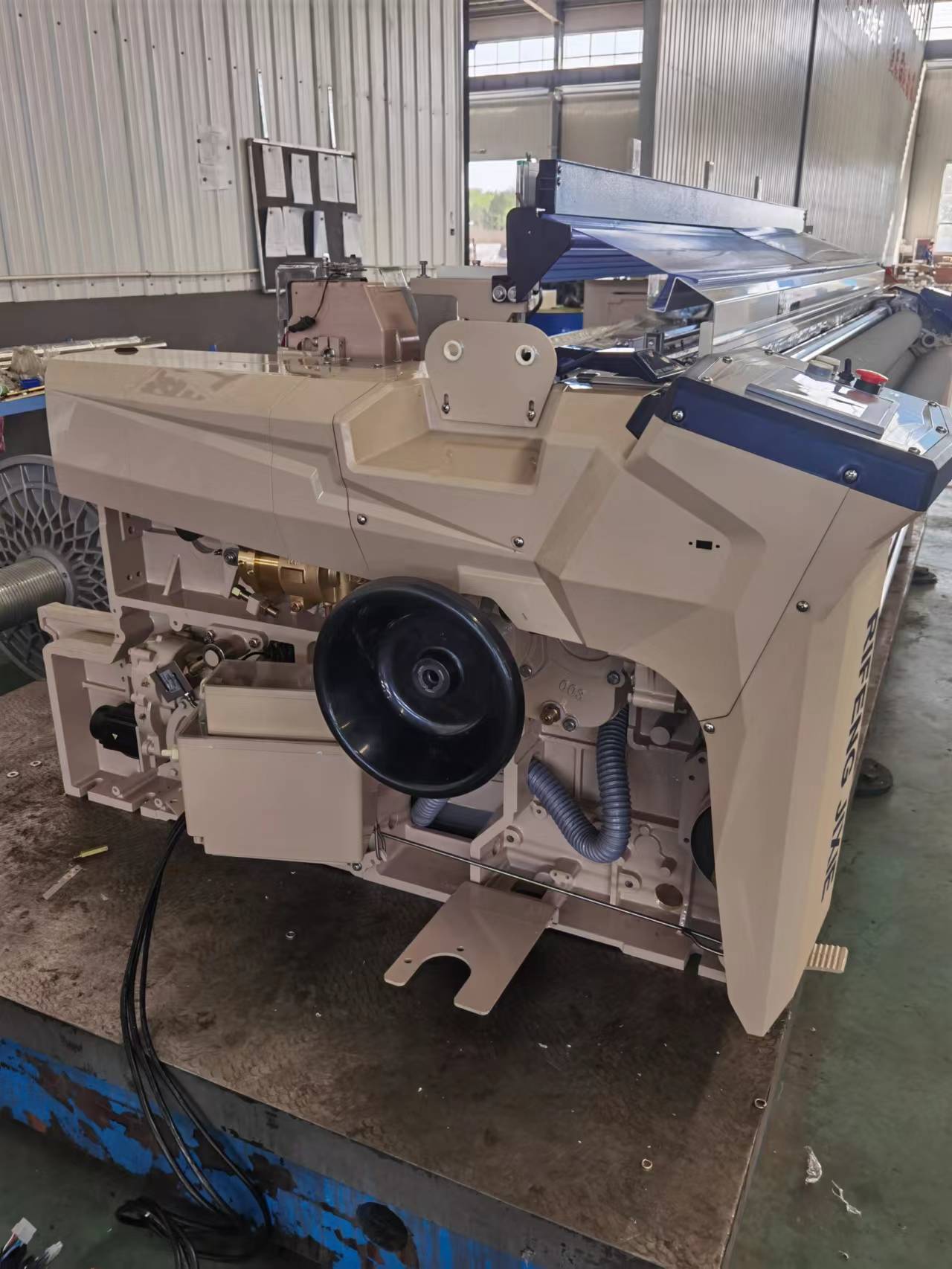 1200 RPM Water Jet Power Loom Textile Machine 190cm Dobby Rapier