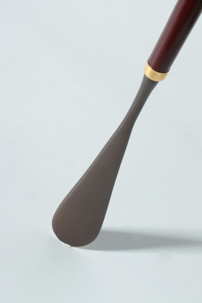 Extra Long Handle Brass Shoe Horn Sturdy Useful 37mm 600mm OEM Support