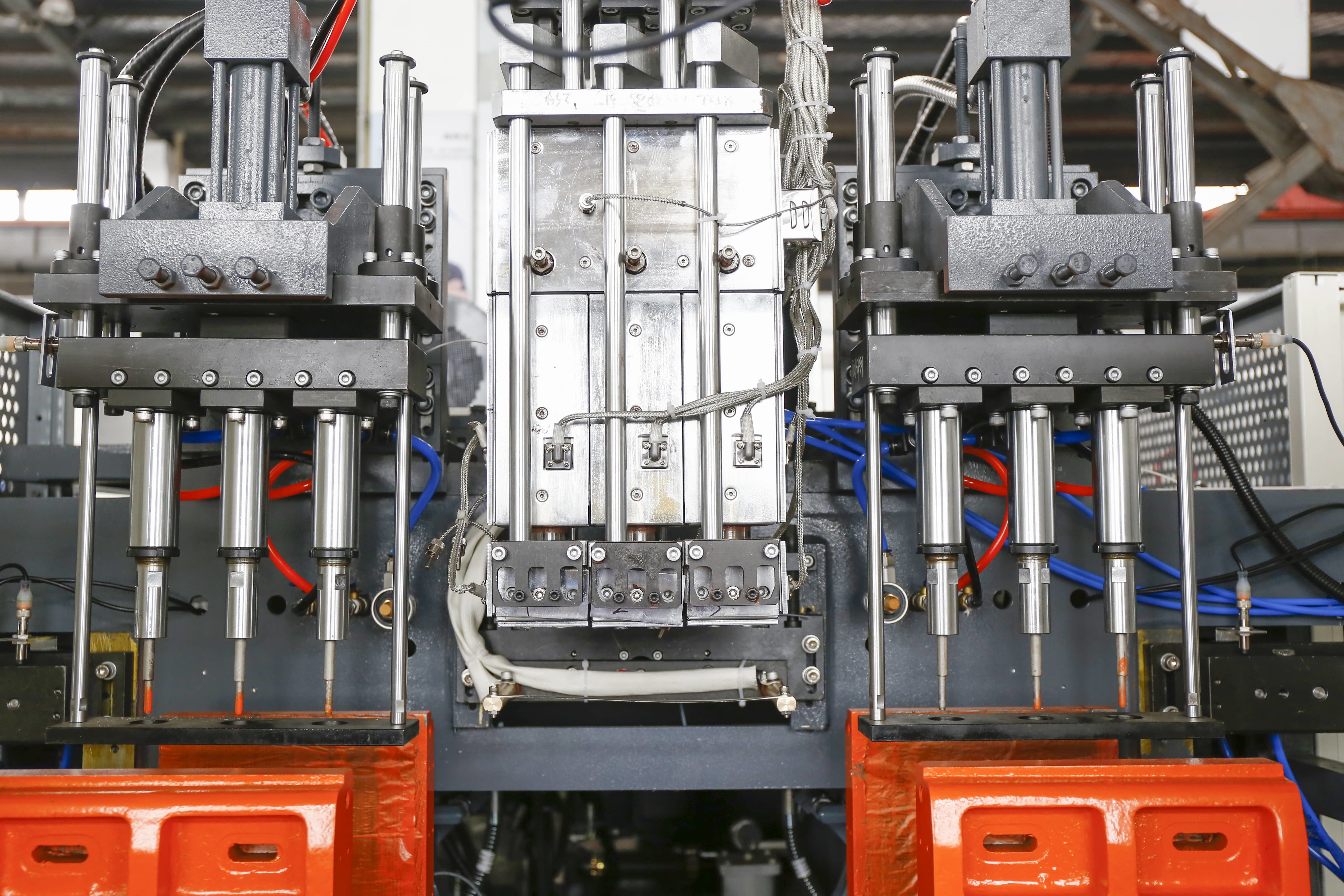Household Full Automatic Blow Molding Machine For Plastic Products