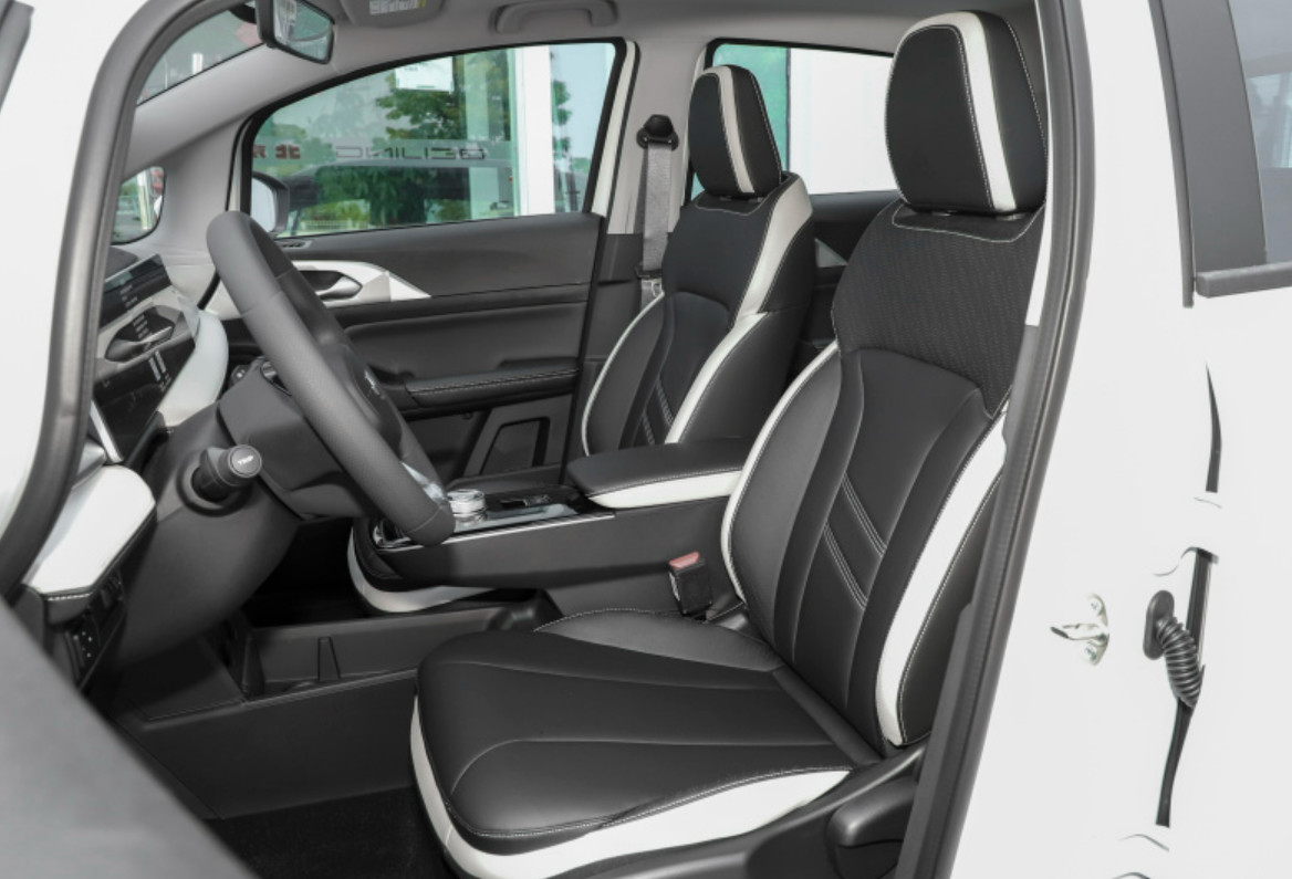 Geely Geometry E 2022 410KM Linglong Tiger 4 Seats Small SUV 5 Door 4 Seats