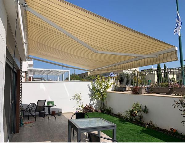 Home Patio Motorized Waterproof Retractable Awning With Screen