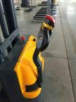 Small Electric Stacker Truck , 1.5 Ton 2 Meter Full Electric Stacker