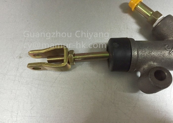 YOUJIE Clutch Master Cylinder For ISUZU NKR JMC 1030 JAC 6700 8-97048567-0