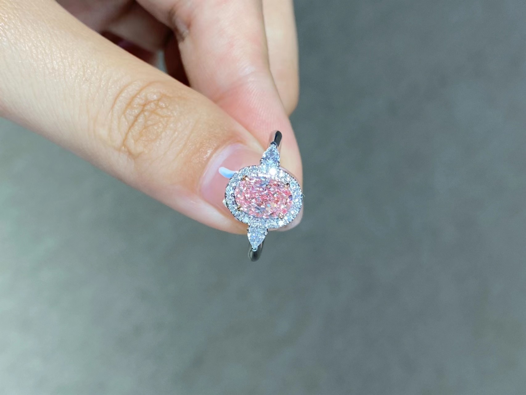 Laboratory Grown Pink Synthetic Diamond Ring Oval Shape VS Center Stone Gold