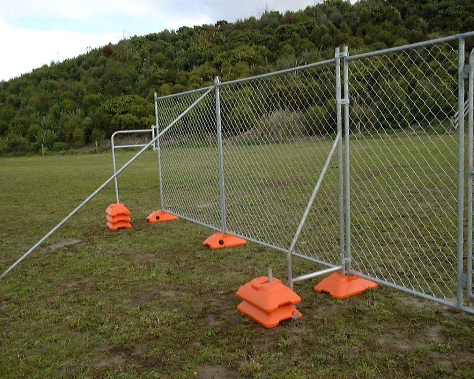6'x12' temporary construction fence panels tubing 41.2x2.0mm wall thick mesh 57mmx57mm x 11ga dia
