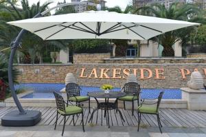 Wholesale Wind Resistant Square Patio Umbrella White Garden Parasol 350cm X 350cm from china suppliers