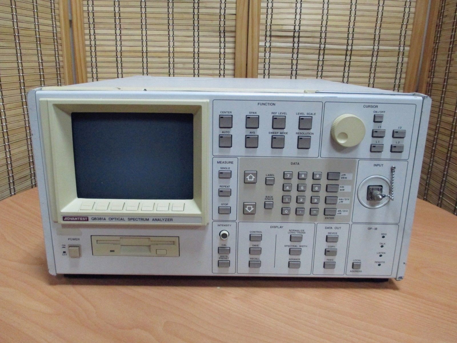 600nm-1750nm ADVANTEST Spectrum Analyzer , Q8381 Optical Spectrum Analyser