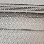 300 / 400 Class AISI Certified Stainless Steel Checkered Plate for Building