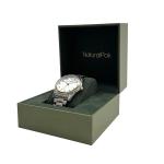 Velvet Luxury Watch Packaging Box With Gold Frame