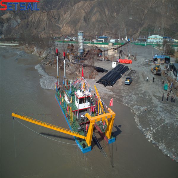 Diesel Engine 6 Inch Cutter Suction Digging Machinery for Sand