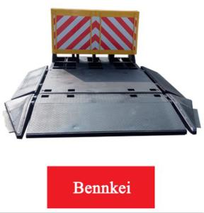Wholesale Honeycomb Aluminum Detachable Mobile Vehicle Barrier 1800KG Heavy Duty from china suppliers
