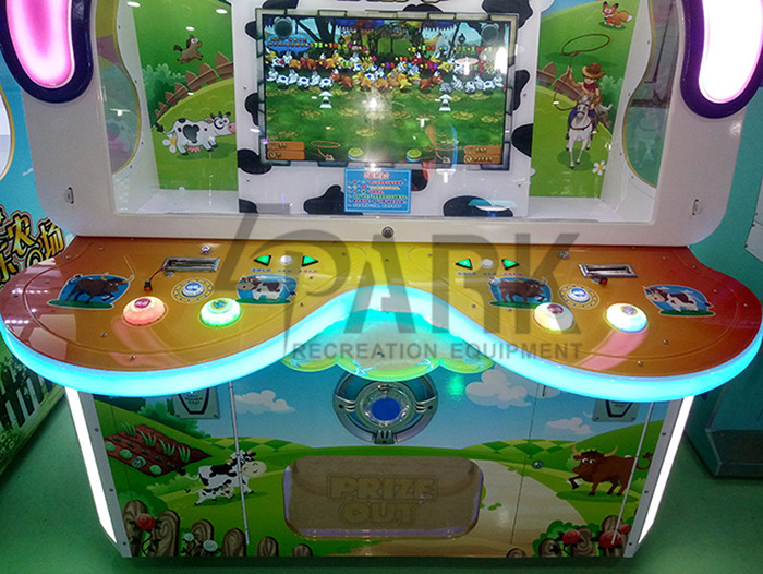 Supermarket Electronic Crane Game Machine , Catch Crane Toy Claw Machine